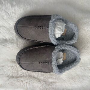 Kids Deer Stags Cozy Gray Slippers with Soft Lining